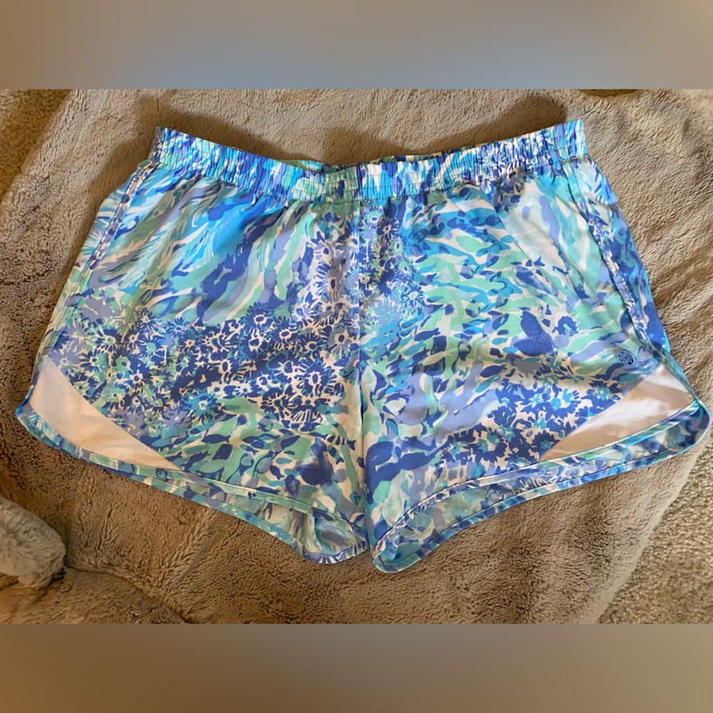Lilly Pulitzer Luxletic Ocean Trail Shorts